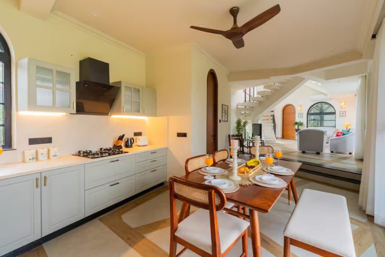 Bachelor party villas Goa