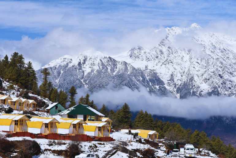 Places in India with snow in summer