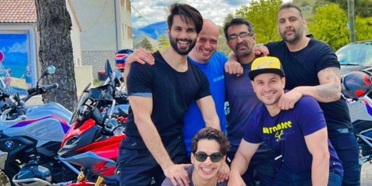 Shahid Kapoor Goes On Biking Trip To Europe With Ishaan Khatter & Kunal Kemmu