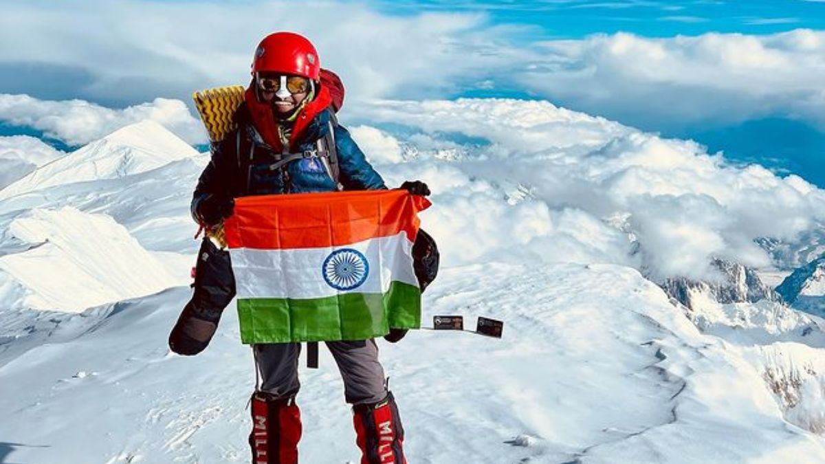 22-Year-Old Telangana Girl Sets Records By Climbing 7 Tallest Mountains In 7 Countries
