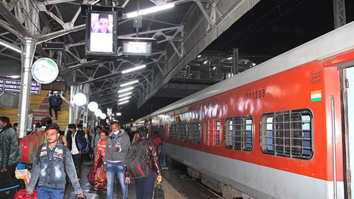Indian Railways Will Now Wake You Up If You Fall Asleep In Arrival Destination