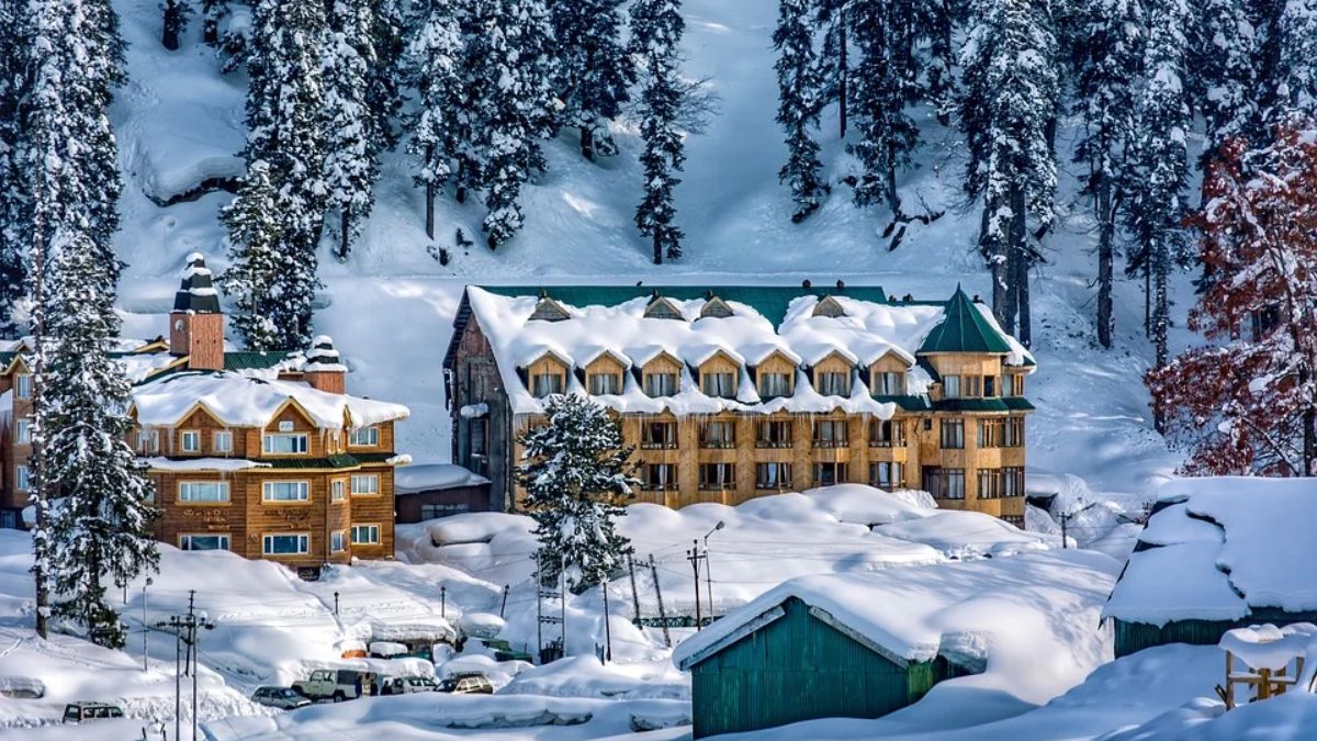 5 Best Honeymoon Properties You Can Book In Kashmir