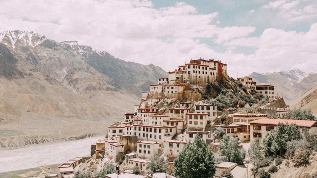 6 Monasteries In India Where You Can Stay To Find Inner Peace