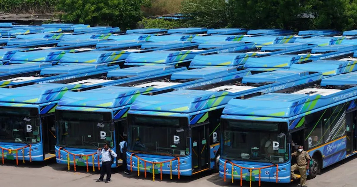 delhi ac buses