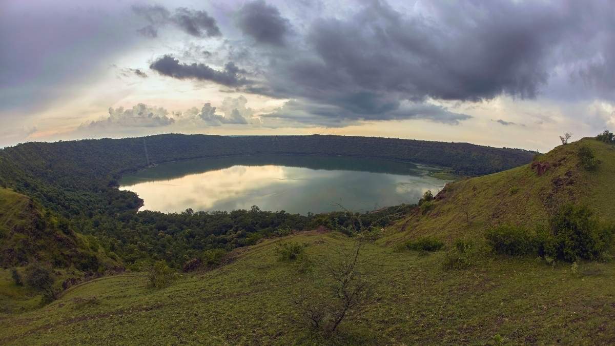 12 Best Geological Wonders of India That Will Leave You Absolutely Spellbound with Their Natural Beauty