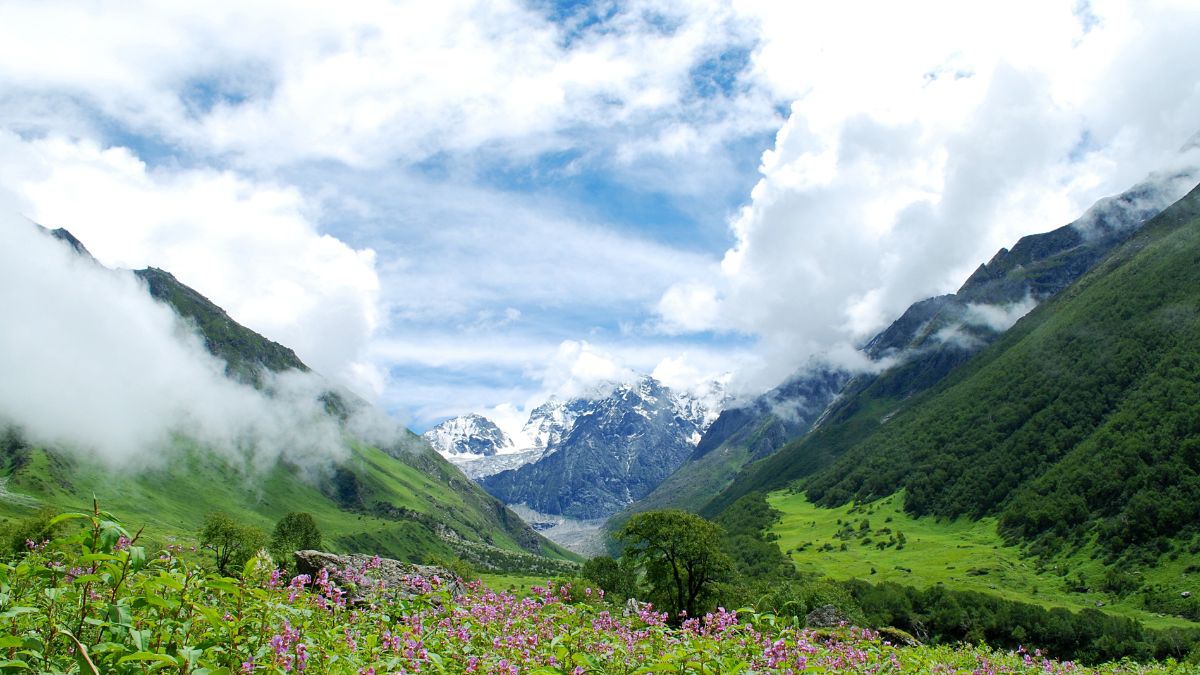 Severe Landslide Washes Away Uttarakhand’s Valley Of Flowers Leaving Tourists Disappointed