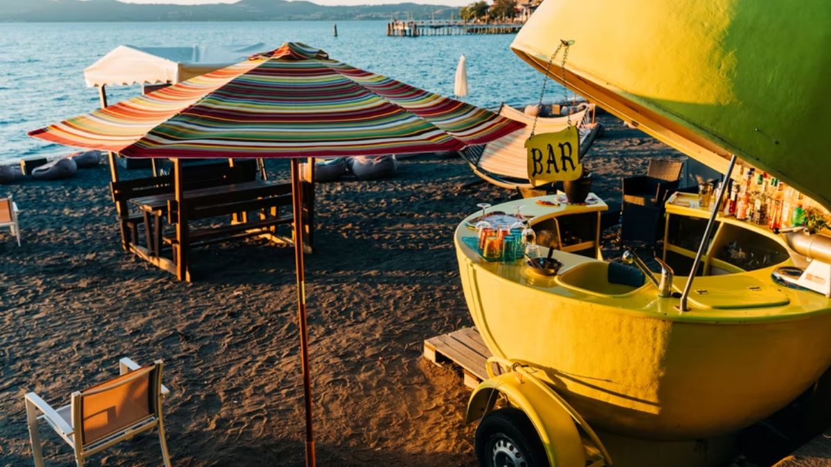 beach bars in Dubai