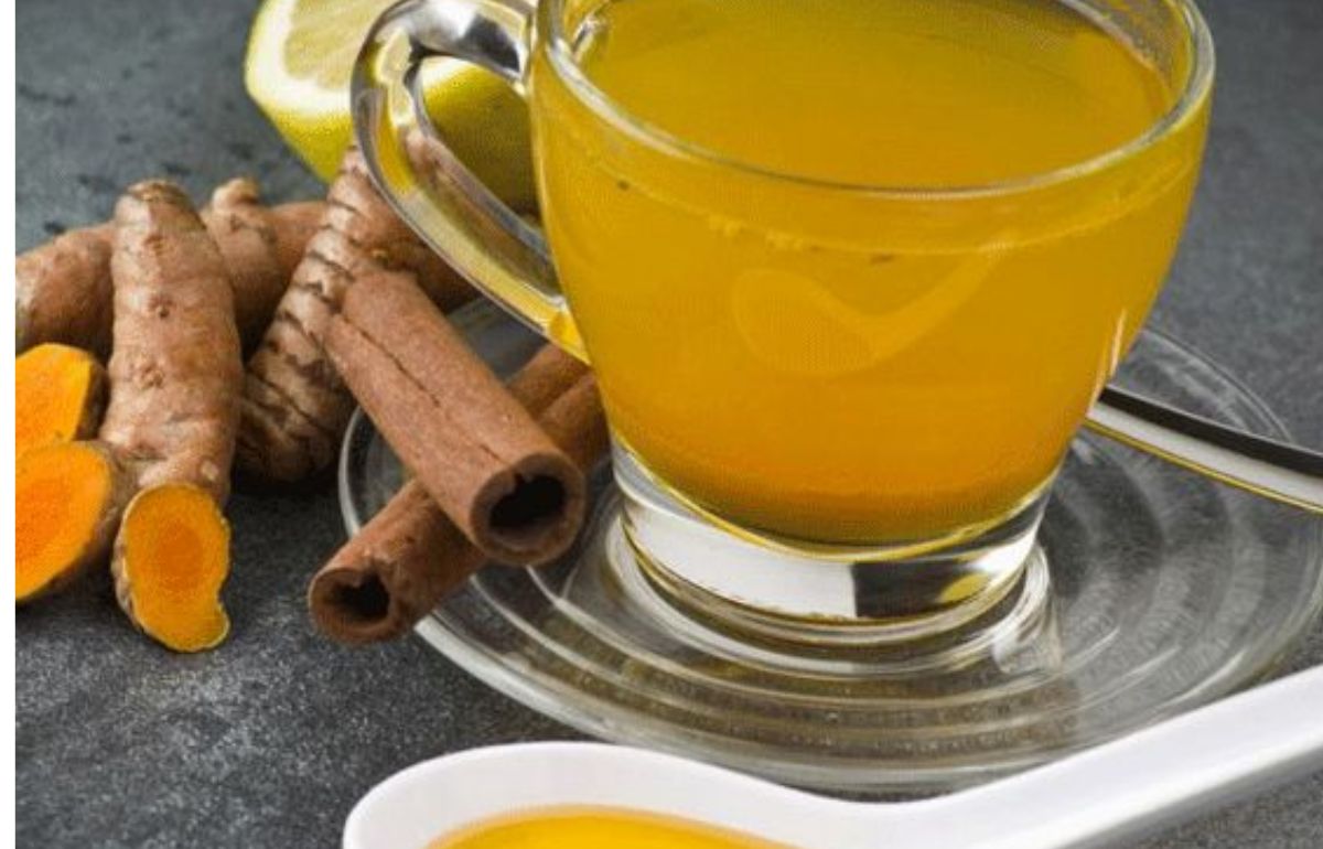 Haldi-Chai Is The Drink You Need To Stay Healthy This Monsoon