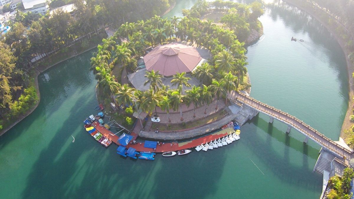 Mirasol Resort In Daman Comes With A Water Park, A Lake, Toy Train And More!