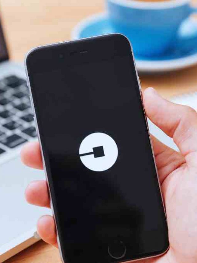 From Prasad To Ukulele, Delhiites Forgot These Unique Items In Their Uber! From Prasad To Ukulele, Delhiites Forgot These Unique Items In Their Uber!