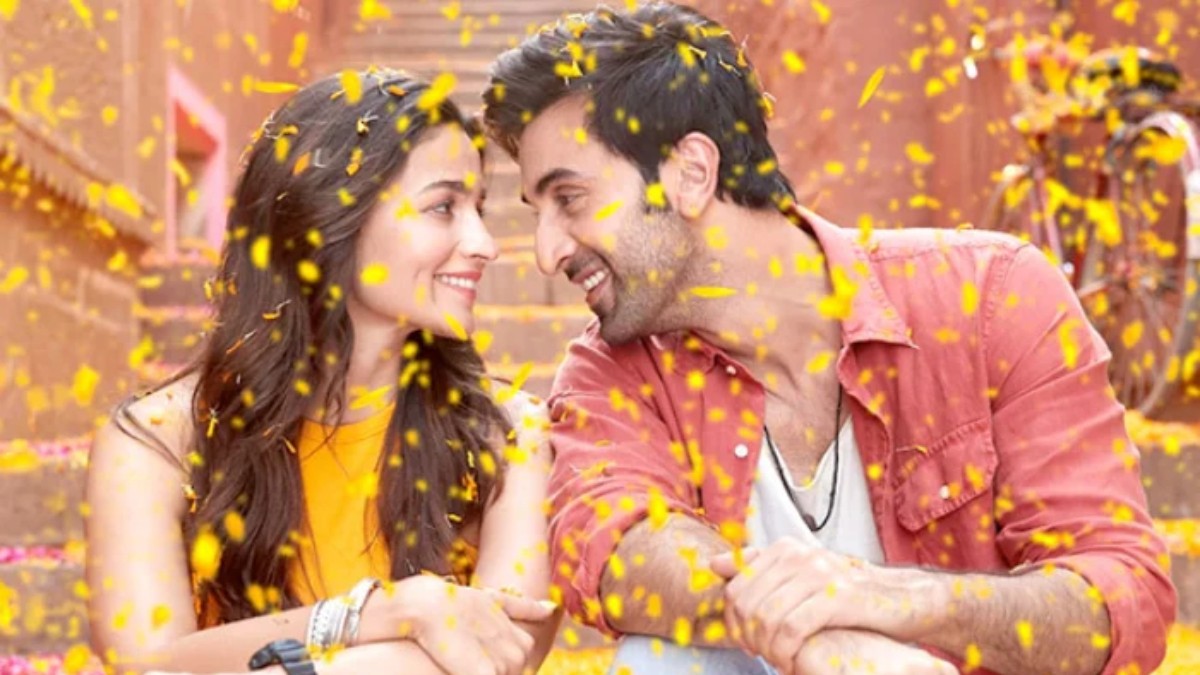 Alia Bhatt & Ranbir Kapoor’s Relationship Started With A Faulty Airplane Seat