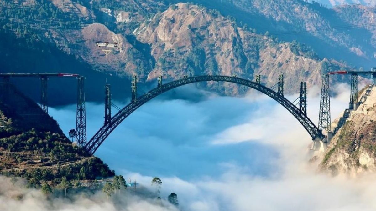 Small Train Test Run On World’s Highest Railway Bridge Successful; Track Still Under Construction