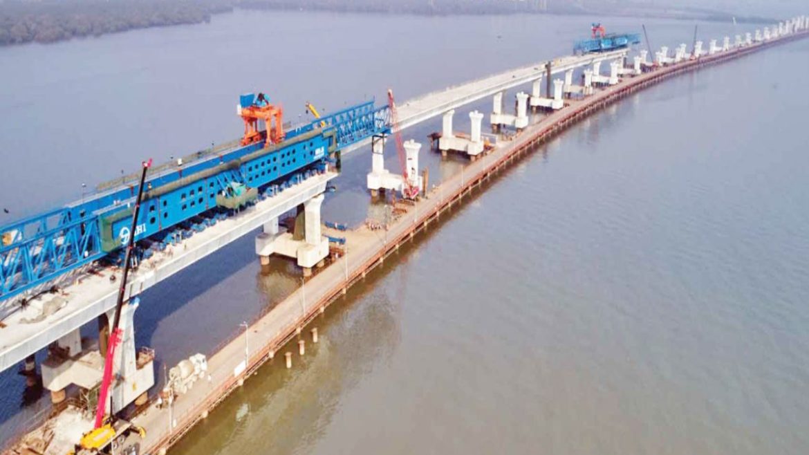 India's Longest Sea Bridge Sheva Sewri to Open In Mumbai By 2023
