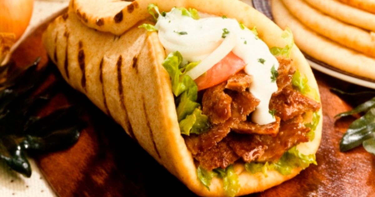 Foodies MUST Visit These 5 Best Shawarma Places In Mumbai