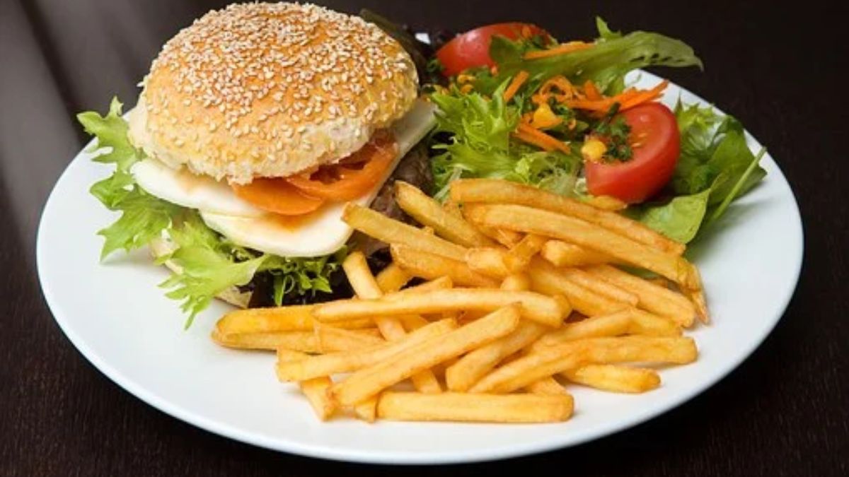 Avoid Ordering These Fast Foods If You Have High Blood Pressure