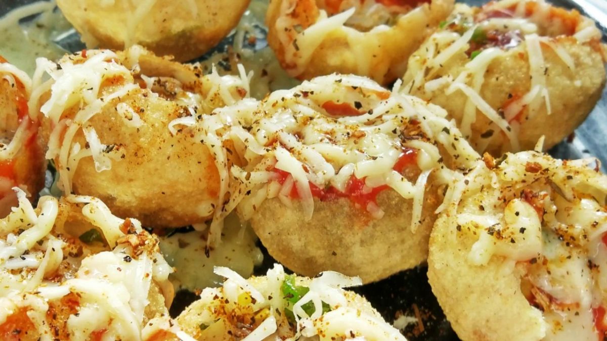 Twitter Feels Mayo And Cheese Are Spoiling Indian Street Foods And We Could Not Agree More!