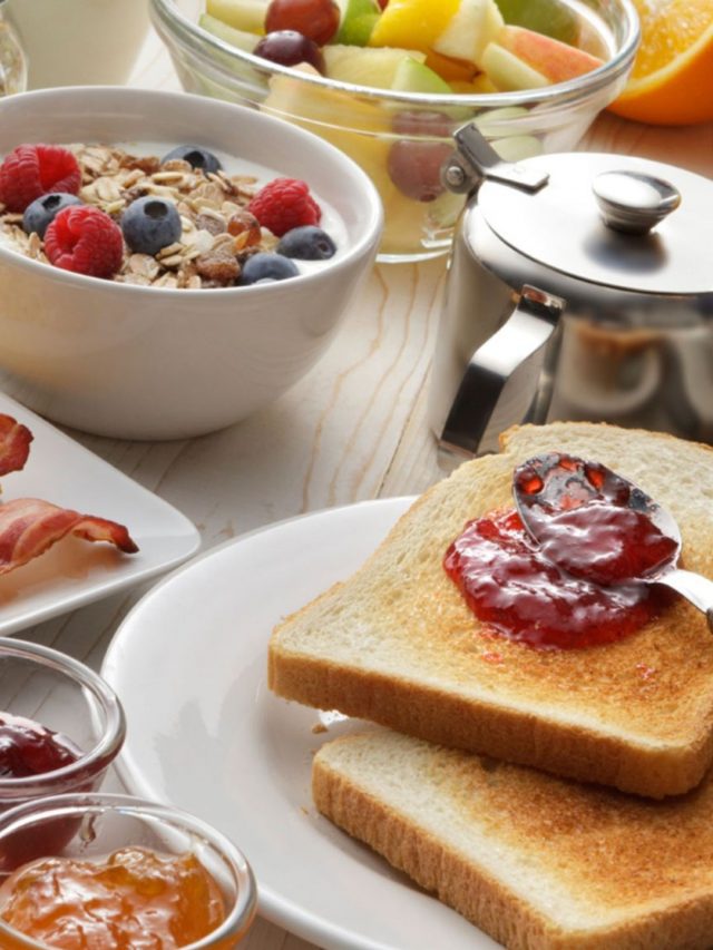 9 Breakfast Foods That Slow Down Your Metabolism