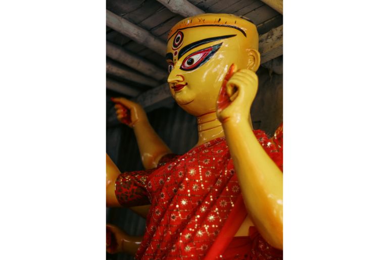 5 Ways To Collect VIP Passes For Durga Puja Pandals