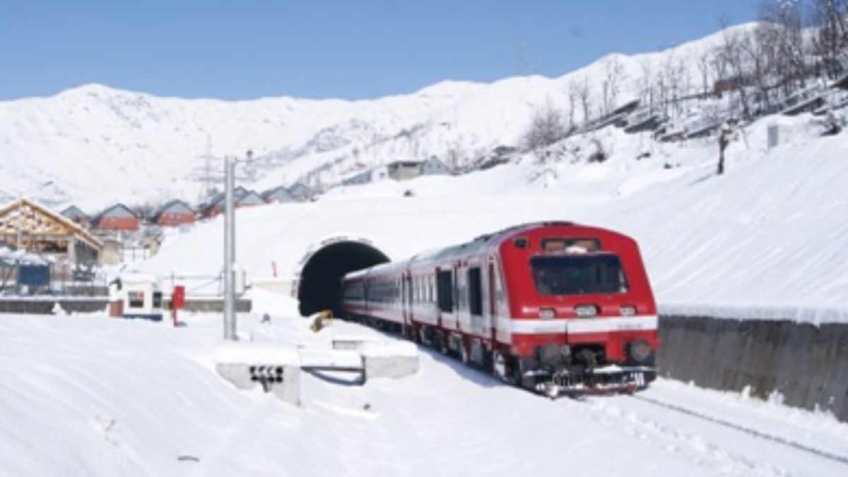 J&K Gets 9.8km Tunnel On Banihal-Katra Rail Link