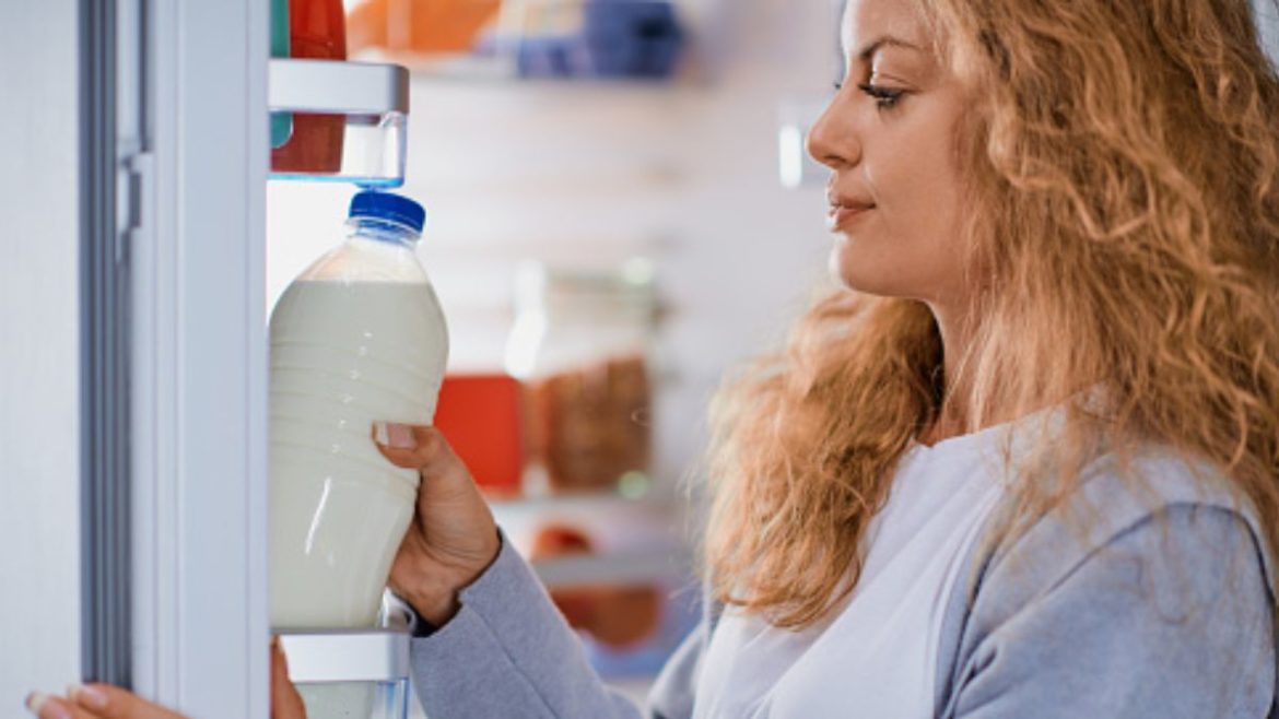This Is How Long You Can Store Milk In The Fridge