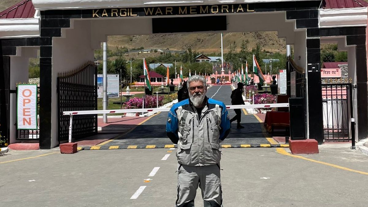 Ajith Visits Kargil War Memorial In Ladakh & Pays Tribute To Martyrs