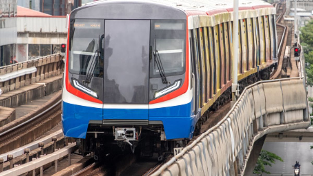 Delhi-Meerut Regional Rapid Transit Passengers Can Now Switch To Premium Class Coaches
