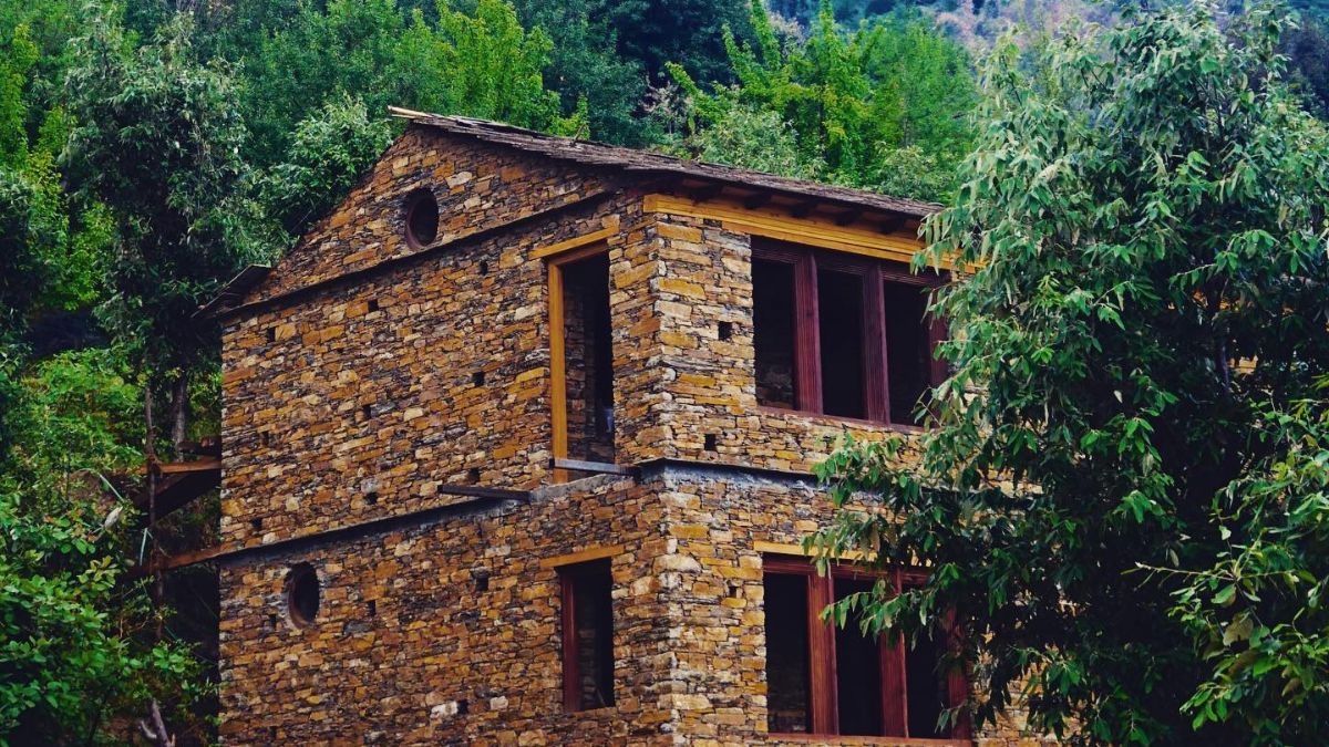 Have A Slow And Tranquil Stay At Slowness Himalayas In Nainital 