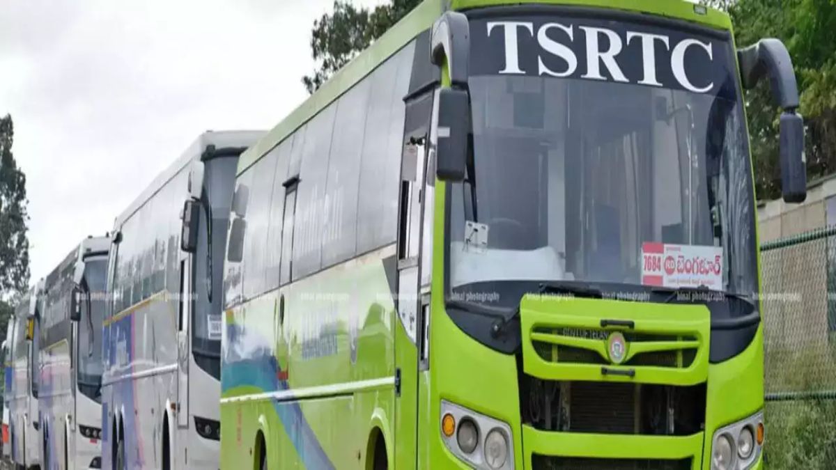 Travel In Luxury: TSRTC Luxury Bus To Ferry Hyderabad Passengers From HITEC City To Airport