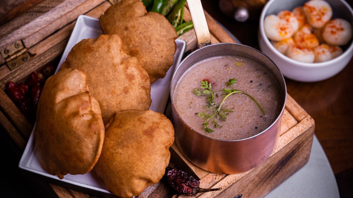 This Navratri Special Rajgira Ki Poori Recipe By Westin Goa Chef Rajeev Kumar Is A Must-Try