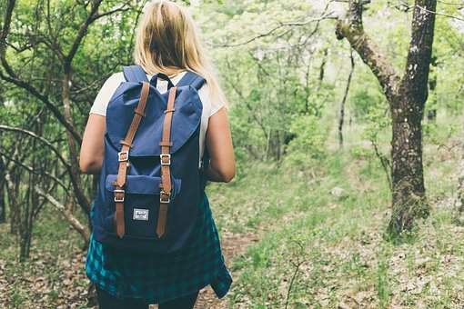 5 Things You Should Not Carry While Trekking