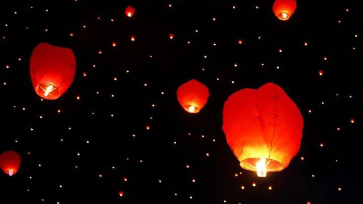 Diwali 2022: Mumbai Bans The Sale And Use Of Flying Lanterns