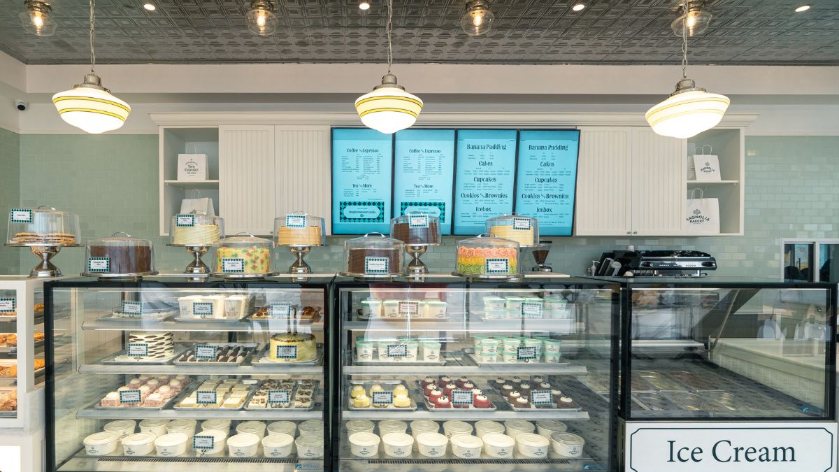 Hyderabad Walo, New York’s Magnolia Bakery Is Coming To Your City! *Go Gorge On Baked Goodies *