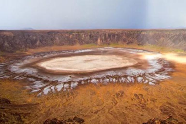 Al wahba crater saudi taif