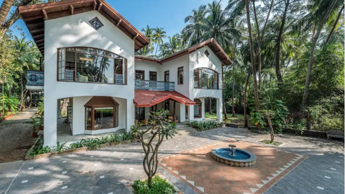 Alibaug: This 3BHK Villa Near Thal Beach Is A Haven For Fiery Sunset Lovers & Starry Night Dates!