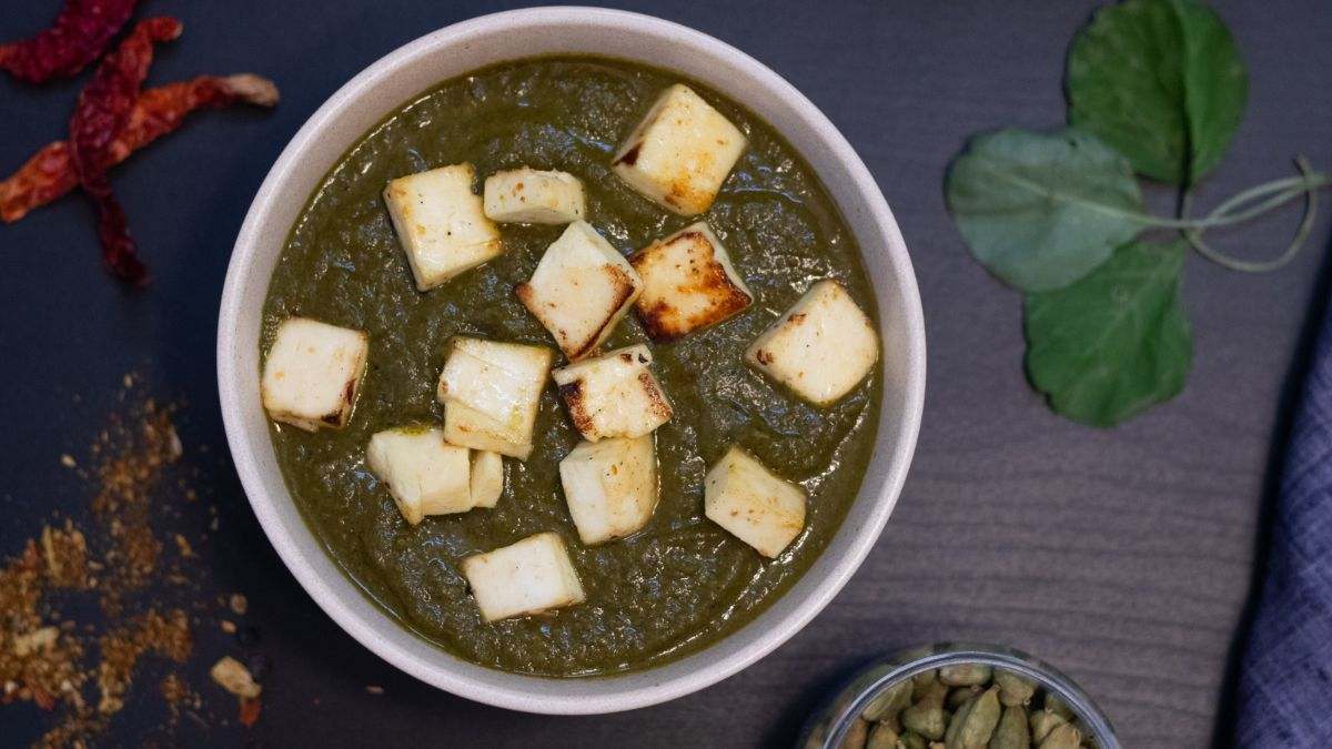 Love Palak Paneer? News Flash! It Might Not Be The Healthiest Combination As Per A Nutritionist