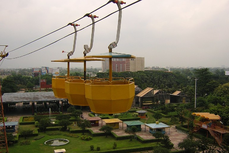 Cable Cars or Rope way in Science City