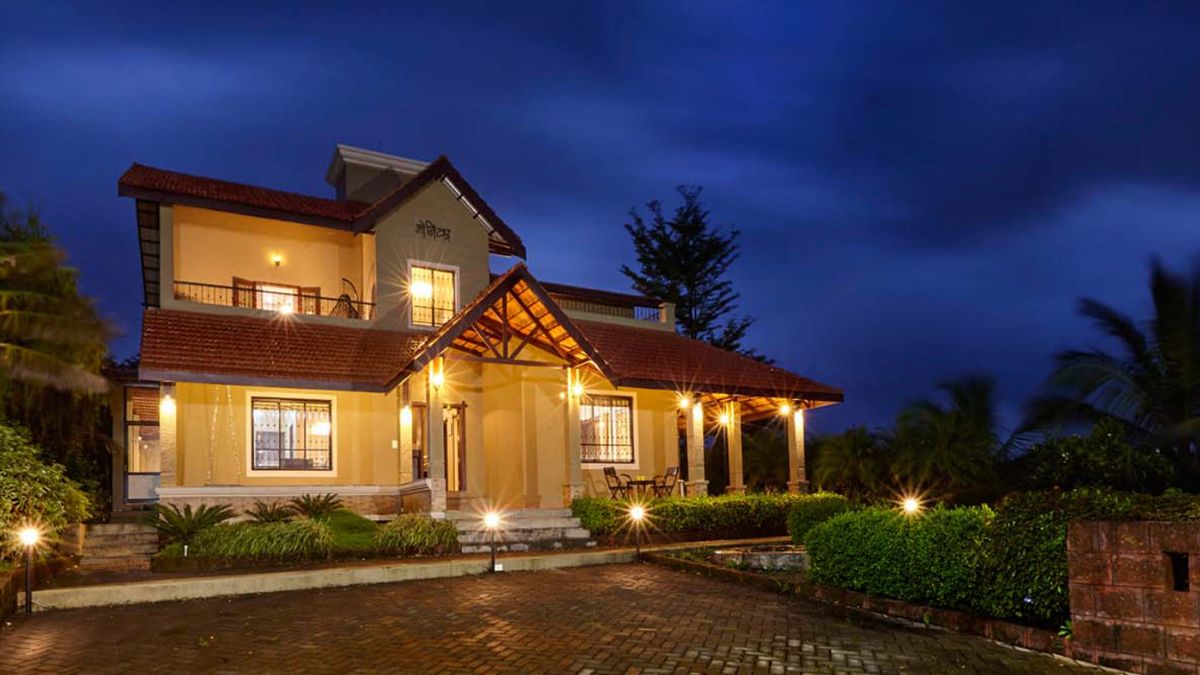 Nestled In Male, Mulshi, This Gorgeous 3BHK Farmhouse Is Just 1 Hour From Kothrud
