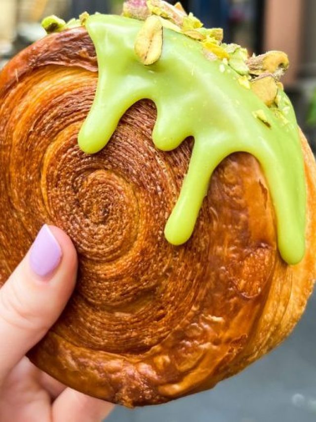 Round Croissants