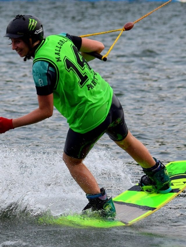 5 Spots To Enjoy Wakeboarding in UAE
