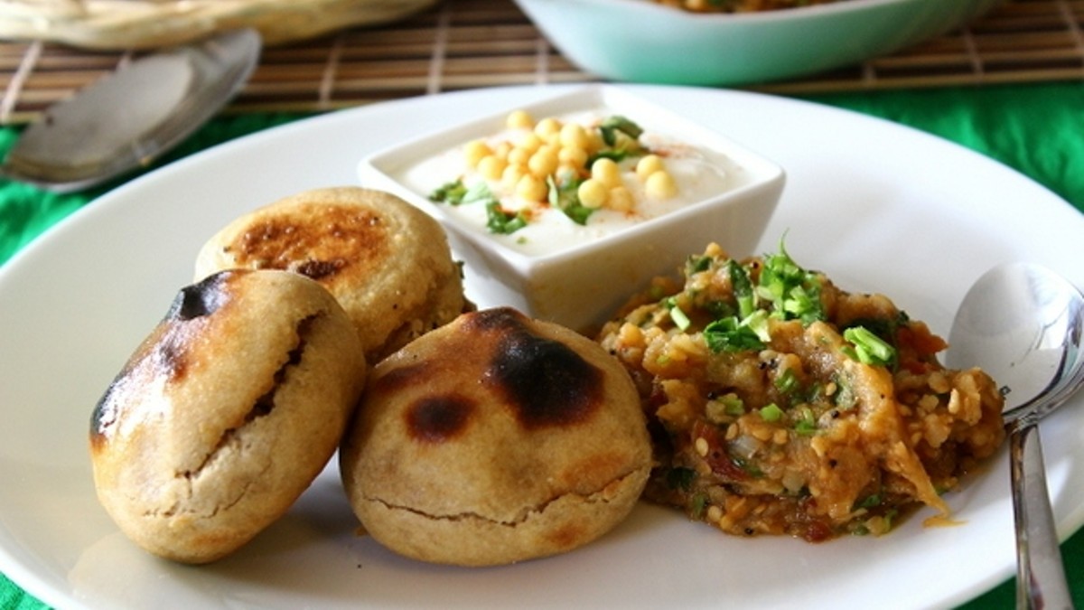 This Food Joint Brings Authentic Taste Of Bihari Litti Chokhas To Ahmedabad