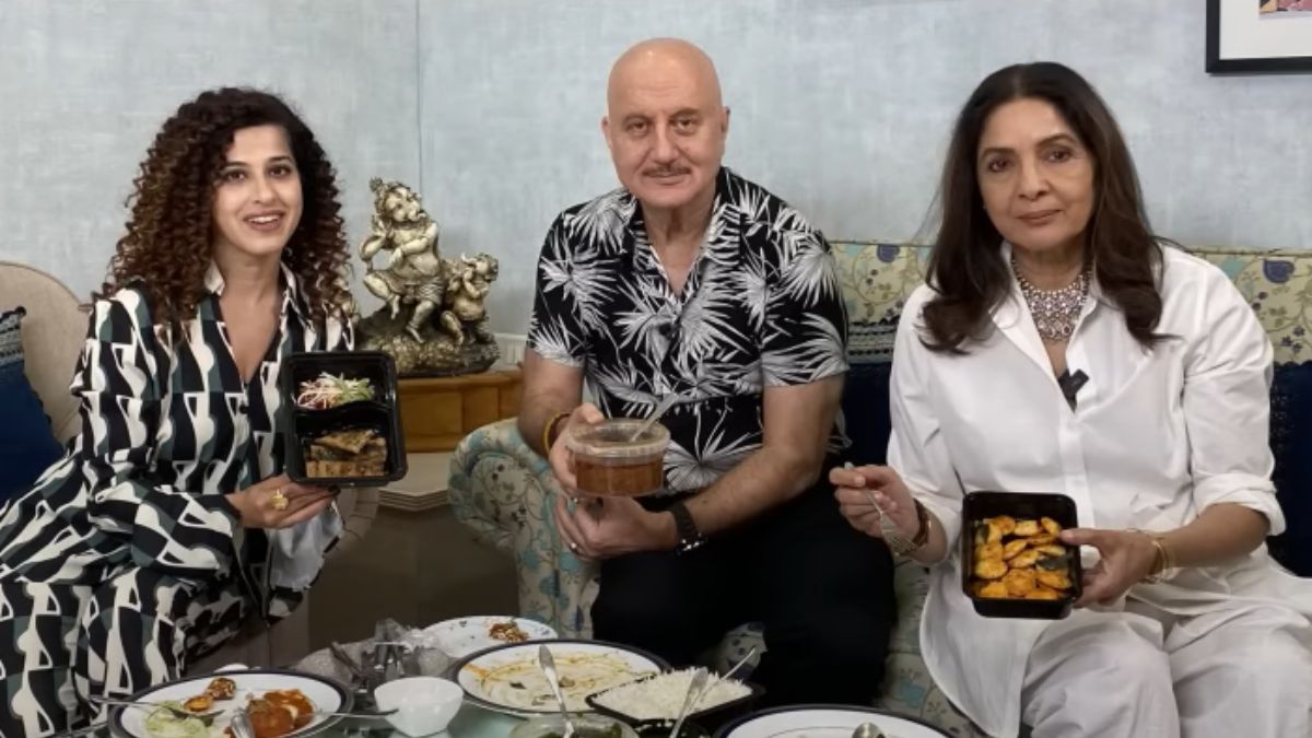 Anupam Kher And Neena Gupta Translating Millennial Slangs Will Tickle Your Bones | Curly Tales 