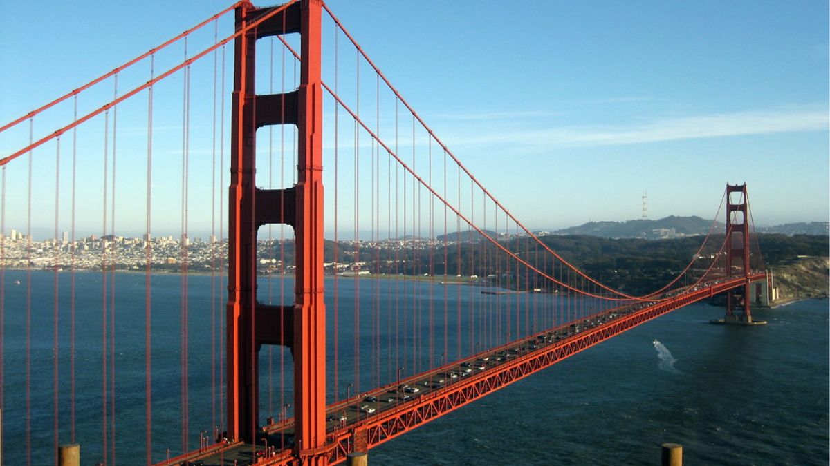 16-Year-Old Indian-American Teenager Jumps Off Golden Gate Bridge In San Francisco