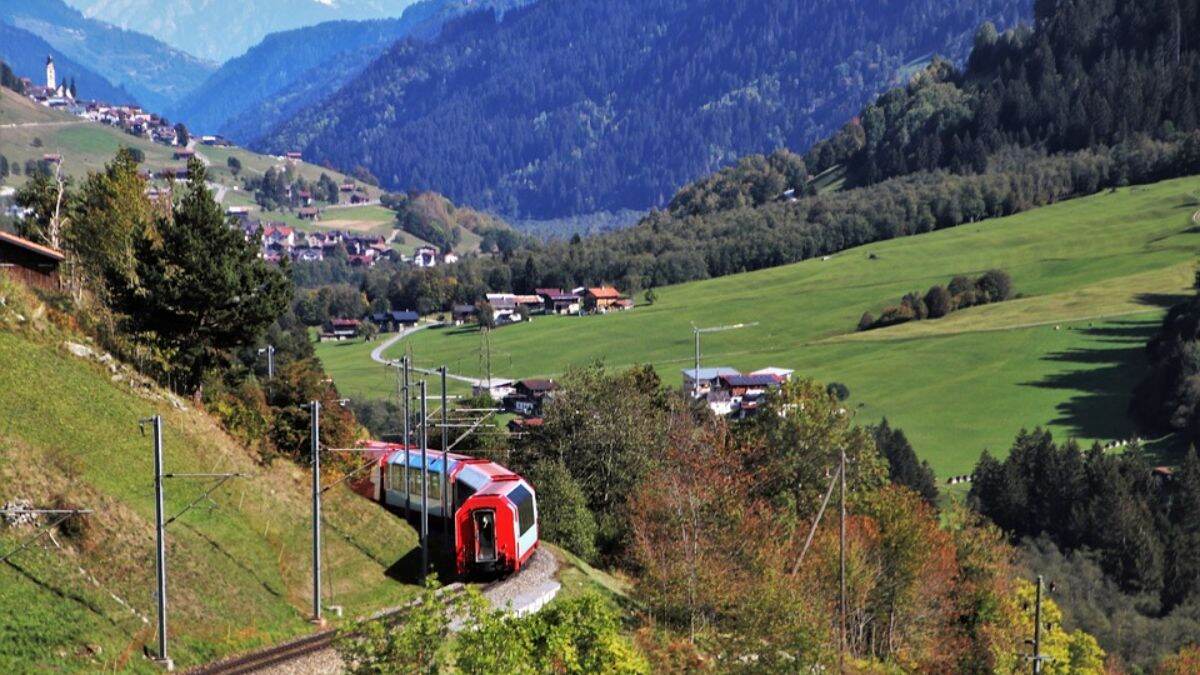 5 Facts About Switzerland’s Newly Launched GoldenPass Express Connecting 3 Picturesque Resort Towns