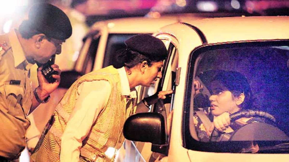 Breath Analysers Back On Mumbai Streets After 2 Long Years, Just In Time To Mitigate New Year’s Drunken & Rash Driving