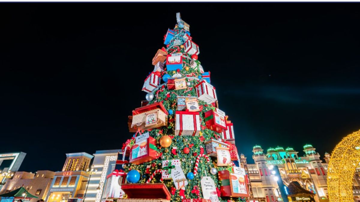 21-Metre Tall Christmas Tree, 27 Pavilions, & Over 200 Food Options, Global Village Brings To You A Banging Christmas Party!
