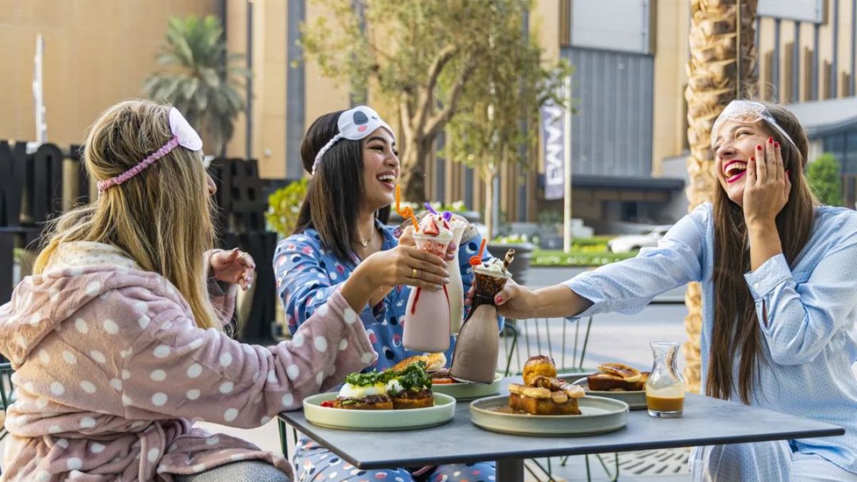 This Bakery & Cafe In Downtown Dubai Will Give You A Free Breakfast If You Walk In Wearing Pyjamas