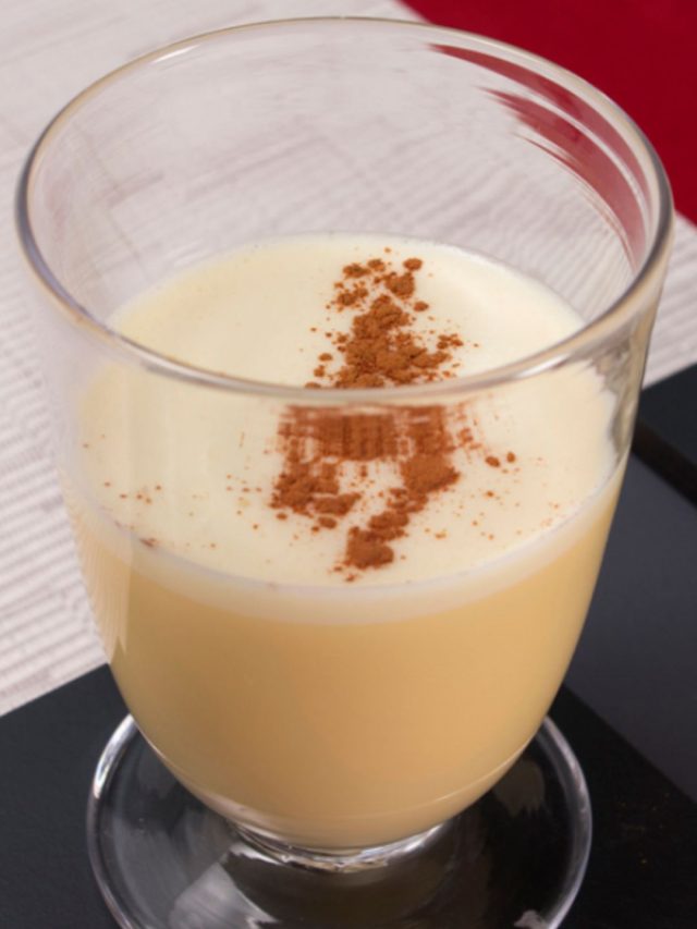 8 Ingredients To Make The Perfect Eggnog This Christmas