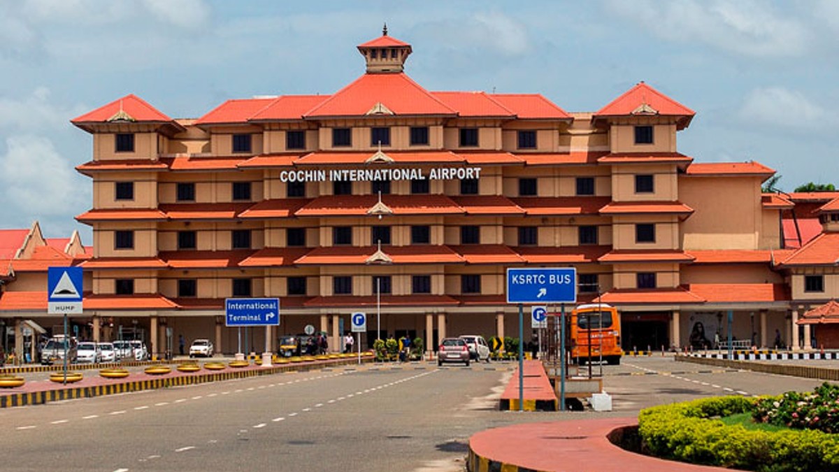 Planning A Day Out In Kochi? Soon, Kochi Airport Will Let You Hang Around With Your Gang Without Flight Tickets