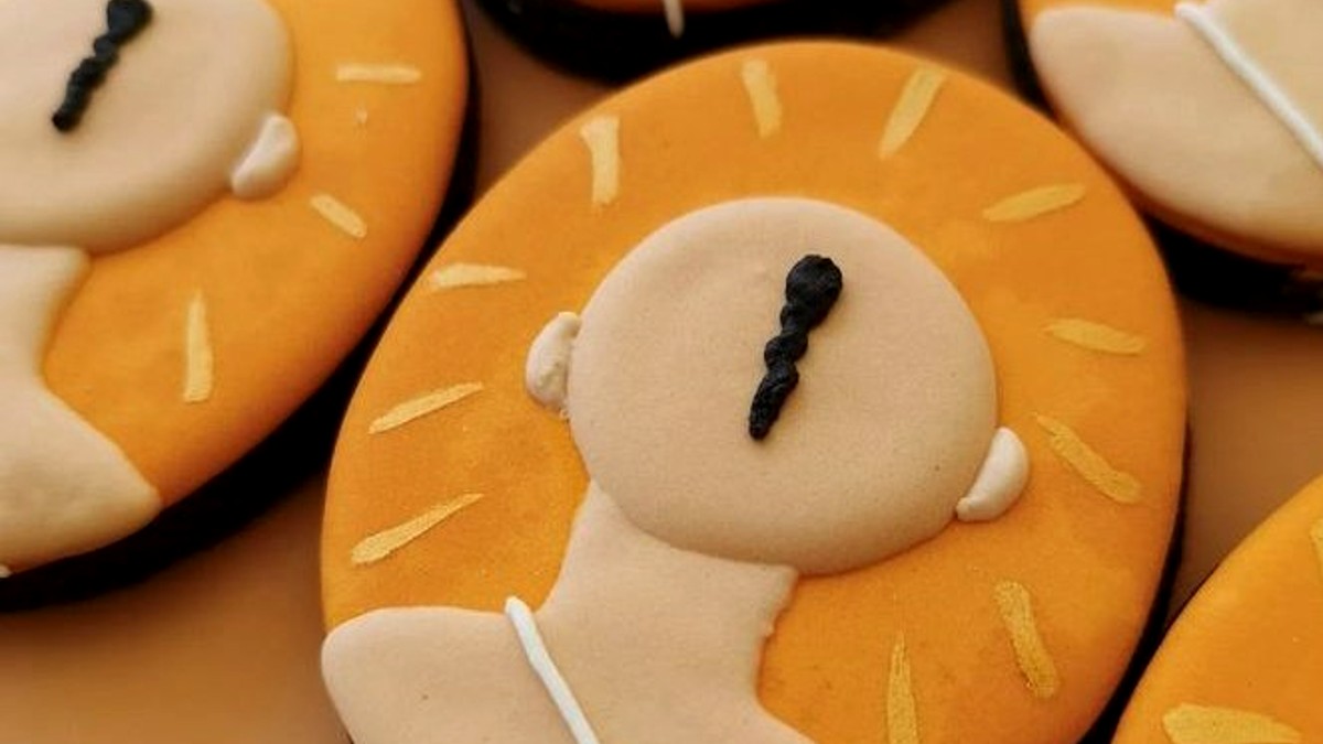 This Bakery Came Up With ‘Brahmin Cookie’ And Netizens ‘Caste’ It Aside