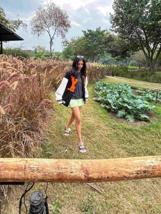 Shriya Pilgaonkar Shares Photo Dump From Bhopal